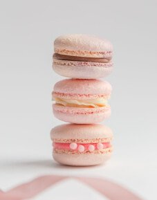 Blueberry Moon Cakes, a photo of pink macarons. www.blueberrymooncakes.co.uk. Bristol, UK